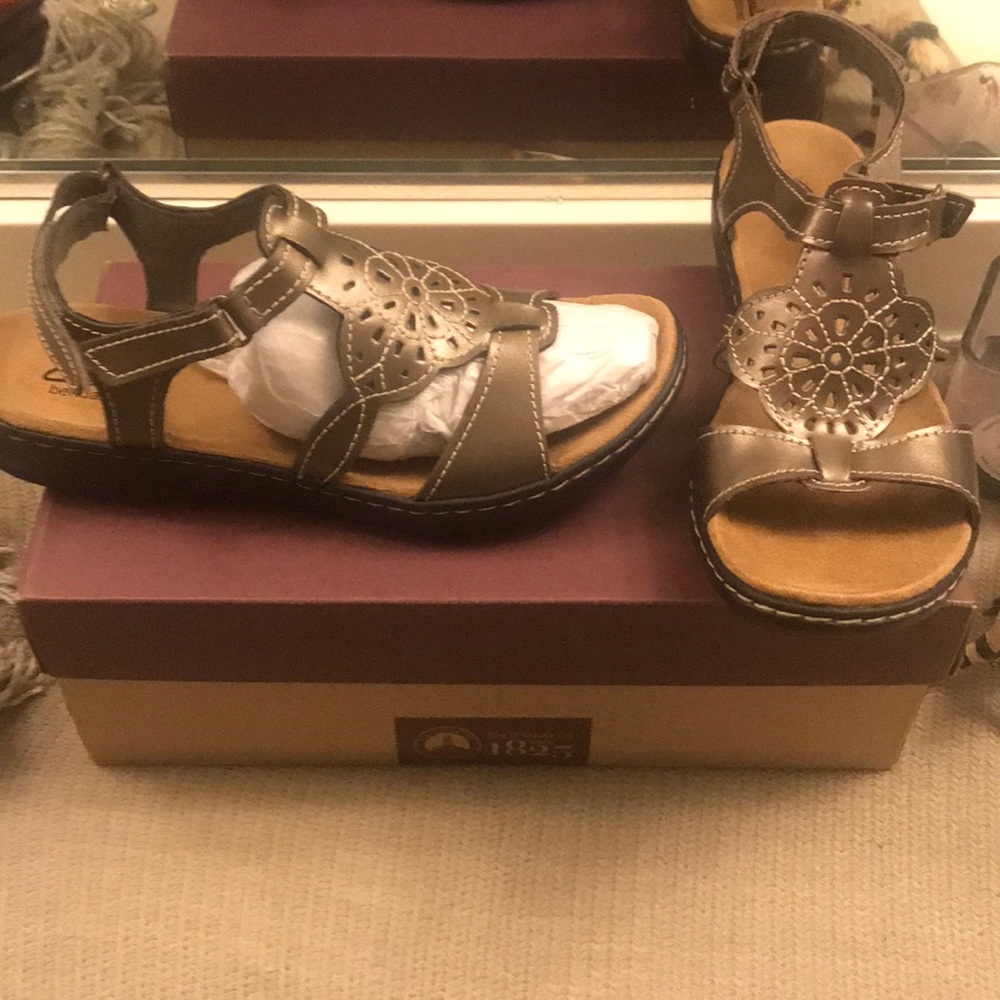 Clarks Leisa Taffy pewter leather sandal 10 m